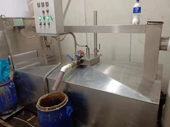 酒店油水分離器安裝