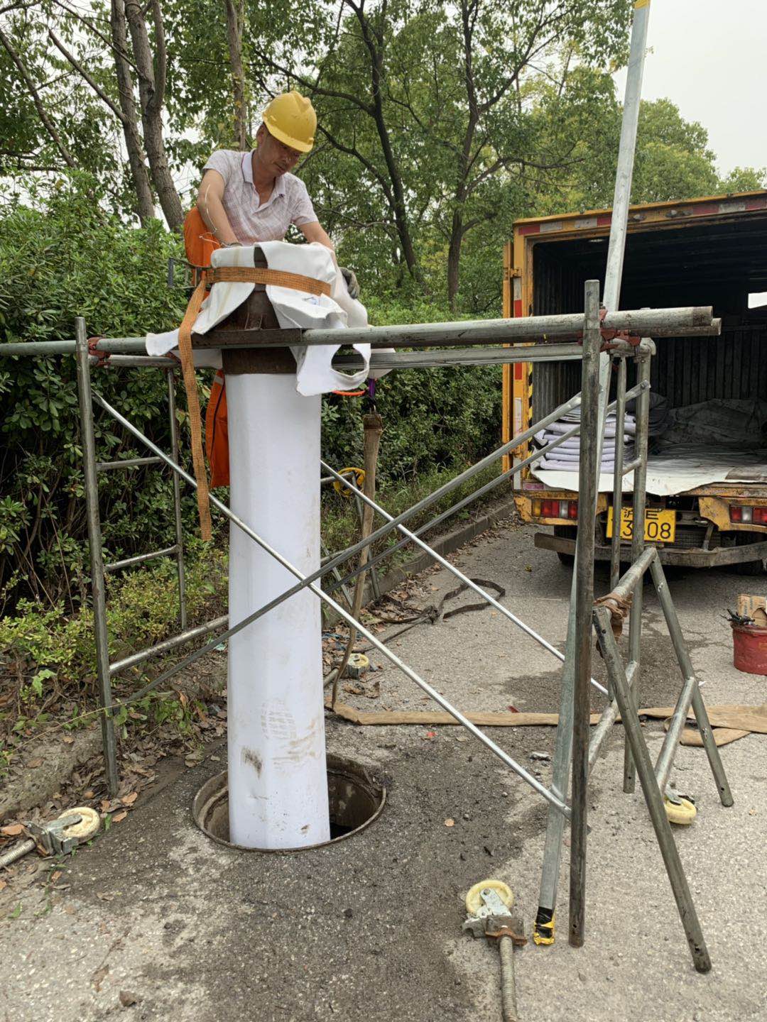 水翻非開挖修復(fù)鍋爐車